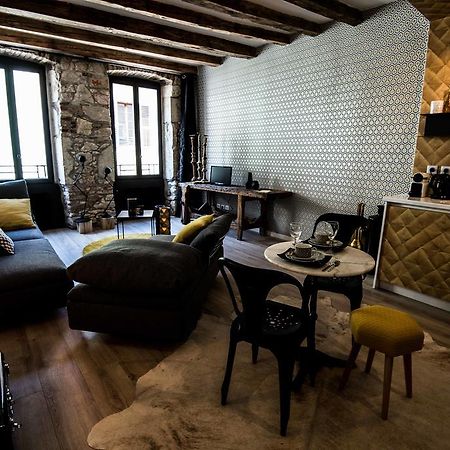 "Un Lieu Unique" Le Gold Et Le Cocon Apartment Annecy Bagian luar foto