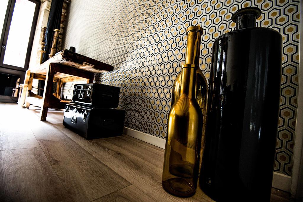 "Un Lieu Unique" Le Gold Et Le Cocon Apartment Annecy Bagian luar foto