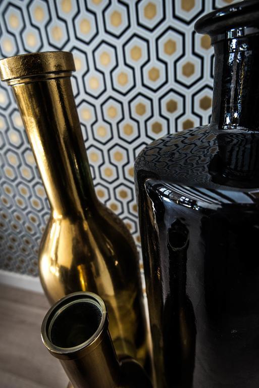 "Un Lieu Unique" Le Gold Et Le Cocon Apartment Annecy Bagian luar foto