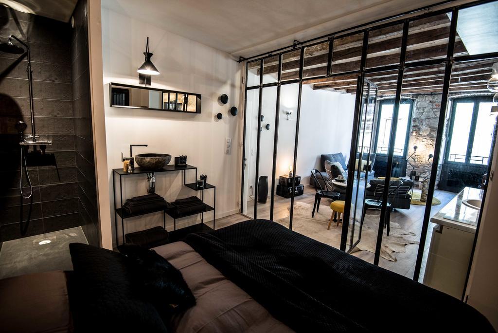 "Un Lieu Unique" Le Gold Et Le Cocon Apartment Annecy Bagian luar foto