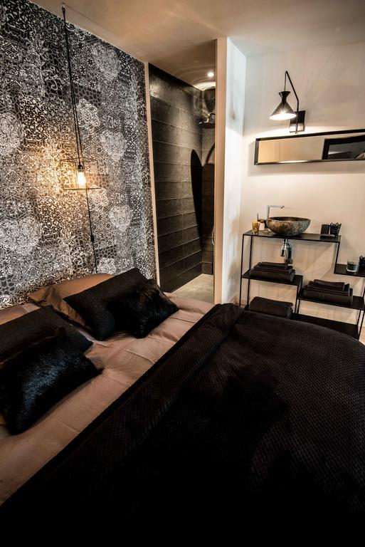 "Un Lieu Unique" Le Gold Et Le Cocon Apartment Annecy Bagian luar foto