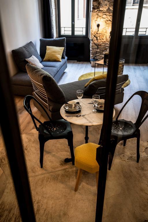 "Un Lieu Unique" Le Gold Et Le Cocon Apartment Annecy Bagian luar foto